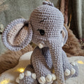 Gehäkeltes Kuscheltier Elefant „Nino" | Spieluhr