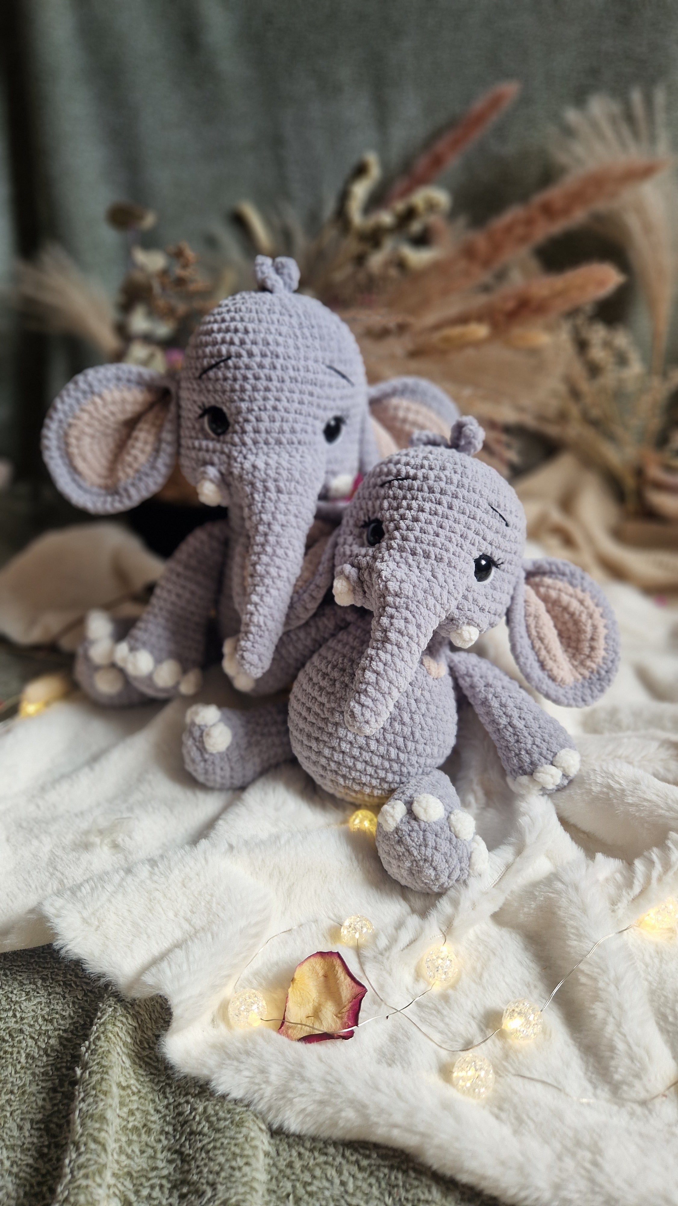 Häkelanleitung Elefant Nino | Crochet pattern elephant Nino